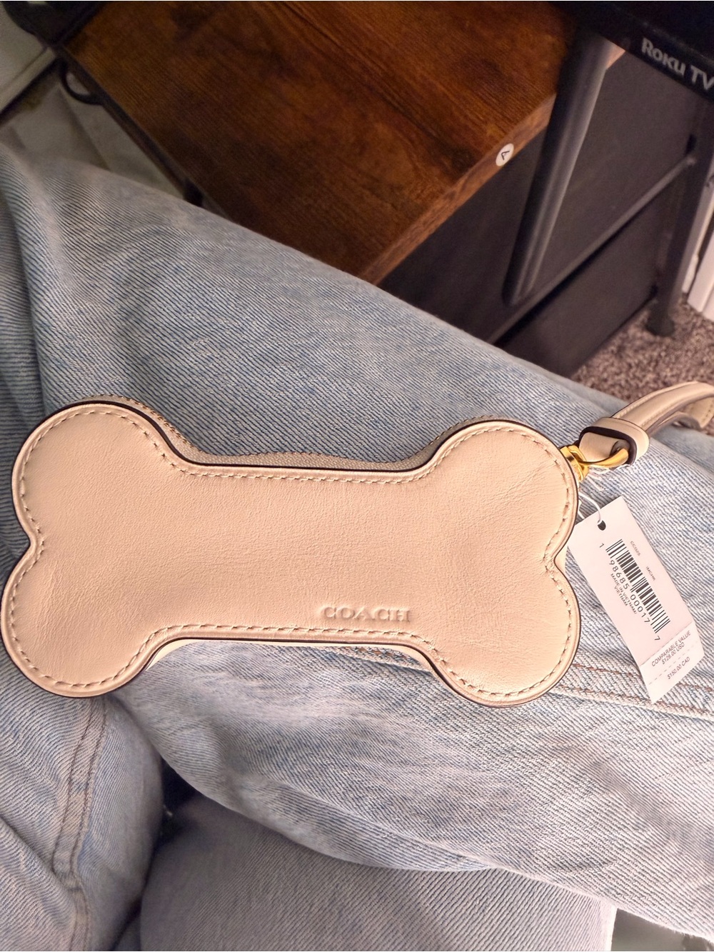 Coach Bone Coin Case - Picture 3 of 5